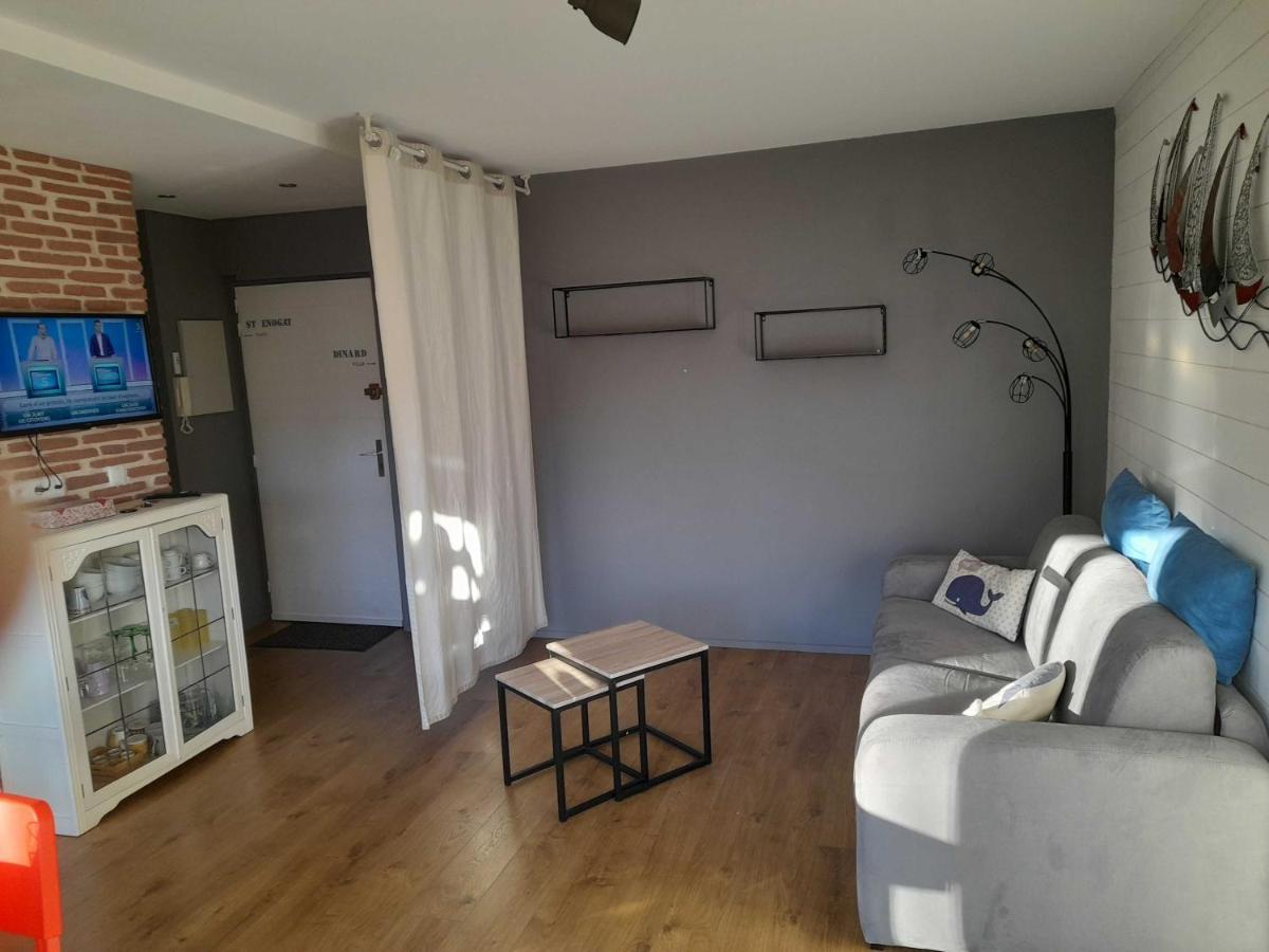Apartamento T2-L'Eperlan-St Enogat-Dinard Exterior foto